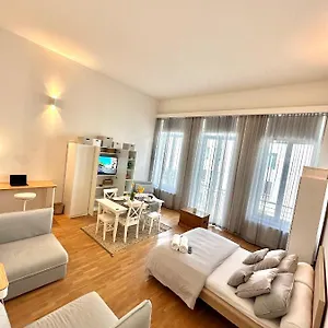 European Comission Beautiful Studio Appartement Bruxelles